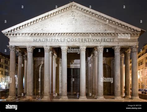 Ancient Roman buildings, Rome, Italy Stock Photo - Alamy