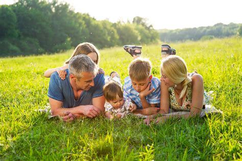 shutterstock-peaceful-family - Reaching Ahead Counseling and Mental ...