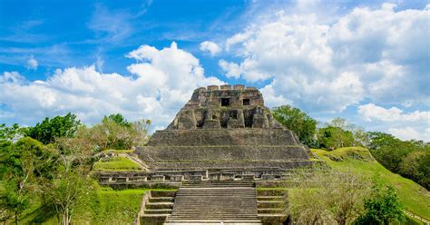 Descubren una tumba real maya en Belice con información sobre esta civilización