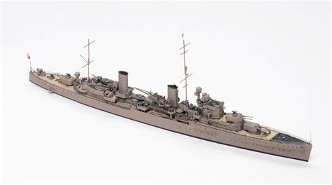 Flyhawk 1/700 scale HMS Aurora light cruiser plastic scale model ship ...