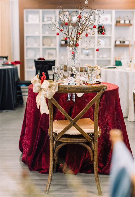 Merlot Iridescent Crush Holiday Tablescape | A Classic Party Rental