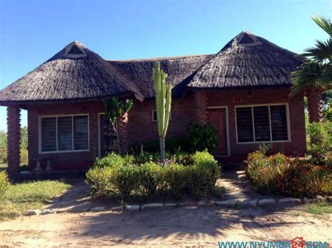 COTTAGE FOR SALE IN MANGOCHI Monkey Bay - Malawi Houses for rent | sale - Real estate, property ...