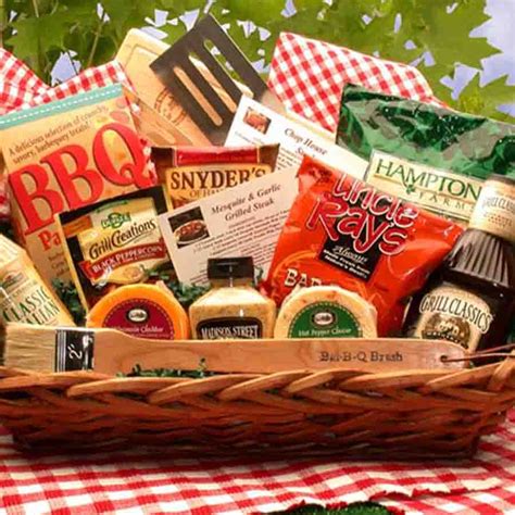 Master of the Grill Barbeque Gift Basket | Unique BBQ Gift Ideas | Arttowngifts.com