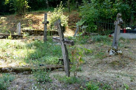 Old grave stock image. Image of cemetery, grave, lasthome - 101682691