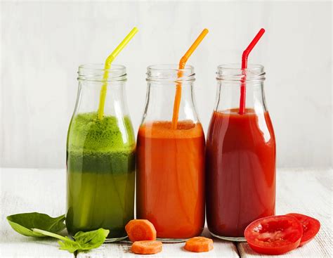 Juice Fasting 101: The Pros and Cons - Dr Becky Campbell