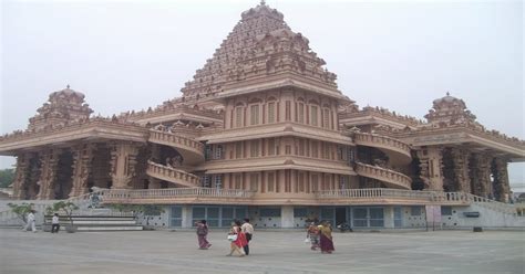 Chattarpur temple Delhi