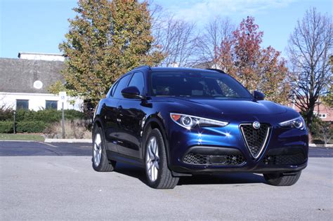 Alfa Romeo Stelvio Photos and Specs. Photo: Alfa Romeo Stelvio 4k ...