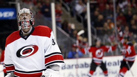 Goaltender Cam Ward returning to Hurricanes on two-year deal