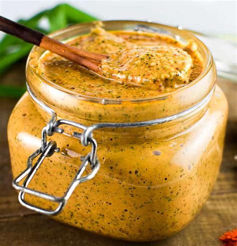 BEST HOMEMADE REMOULADE SAUCE (LOUISIANA-STYLE) | Chefjar