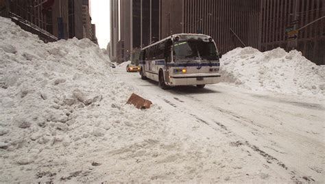 ¿Cuáles cambios de la MTA para enfrentar la nevada en NYC?