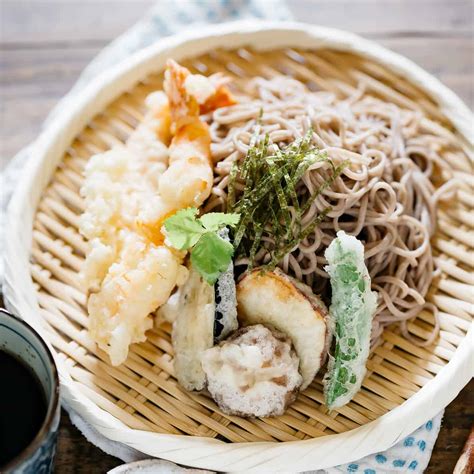 Tensoba (Tempura Soba Recipe) - Chopstick Chronicles