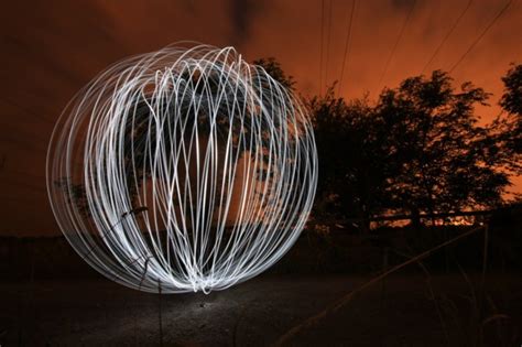 Ball Lightning Observed In Nature For The First Time, There’s Even Fuzzy Video Evidence | The ...