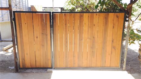 Metal Framed Wooden Driveway Gates | Bruin Blog