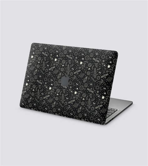 Macbook Air M1 13 Inch 2020 Model A2337 Escaping Earth – Layers