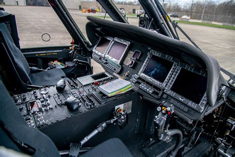 West Virginia Guard unit receives 1st new medevac Black Hawk > National ...