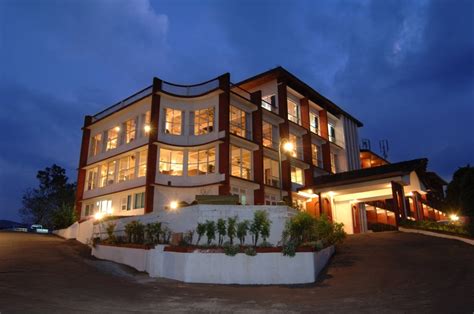 Hotel Topaz-The Tourmaline - Kandy, Sri Lanka