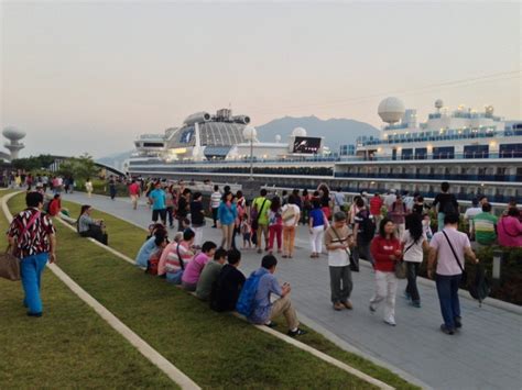 Kai Tak Cruise Terminal Park | Tickikids Hong Kong