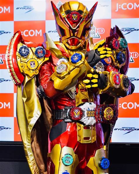 Harits Tokusatsu | Blog Tokusatsu Indonesia: Kamen Rider Geiz Majesty Hiress Images!