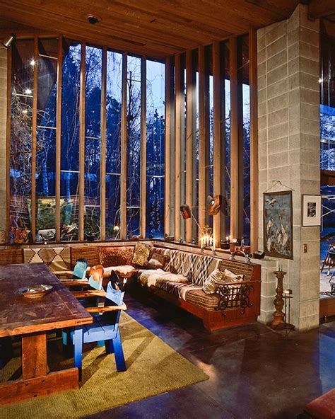 On The Radar | BUILD Blog | Frank lloyd wright homes, Frank lloyd wright interior, Frank lloyd ...