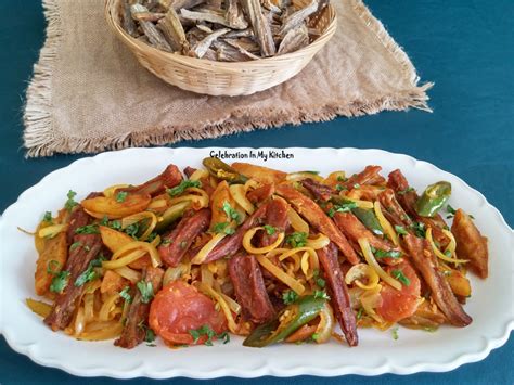 Dry Bombay Duck (Bombil) Chilli Fry | Sukka Bombil Chilli Fry - Celebration In My Kitchen | Goan ...