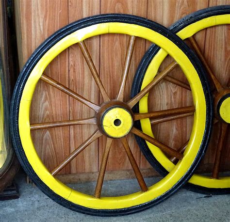 Yellow Wagon Wheels Free Stock Photo - Public Domain Pictures