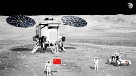 China to land astronauts on the moon! Preliminary plan released - YouTube