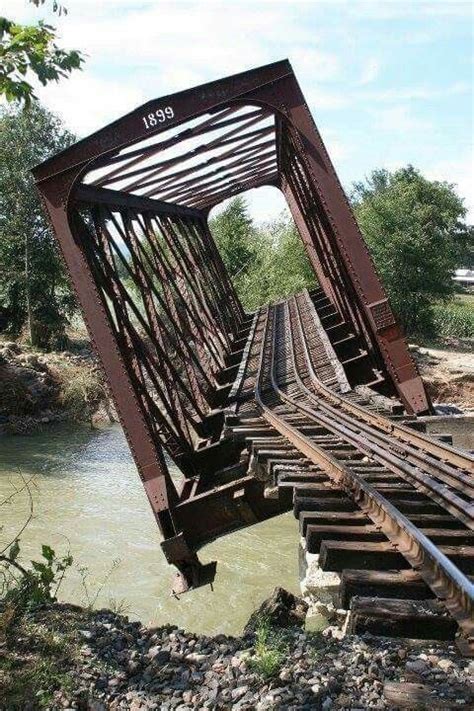 Damaged Bridge in Vermont : CatastrophicFailure | Abandoned places ...