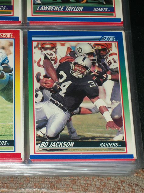 Bo Jackson Football Card 1990 - Bo Jackson Baseball Card (Kansas City ...