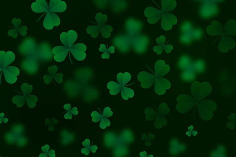 Free Vector | Realistic blurry st. patrick's day wallpaper