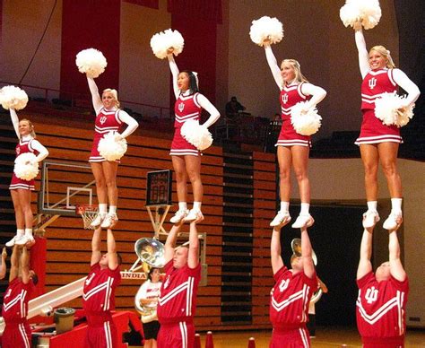 Cheer Stunts | Cheer stunts, Cheer routines, Cheerleading stunt