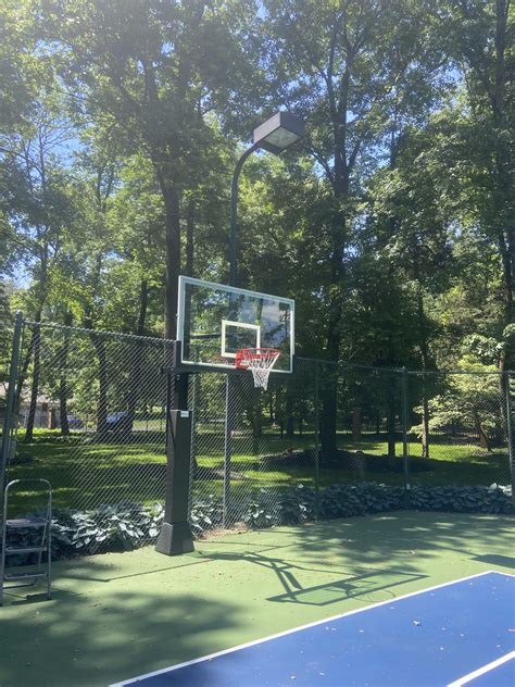 LED lighting basketball court | DeShayes Dream Courts