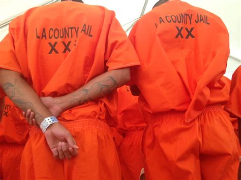 Inmate dies at Los Angeles County's downtown jail | 89.3 KPCC