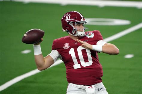 Mac Jones player stats: Live updates for Alabama quarterback vs. Ohio State in CFP National ...