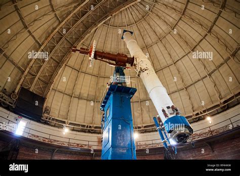 40 inch refracting telescope at Yerkes Observatory in Williams Bay, Wisconsin Stock Photo - Alamy