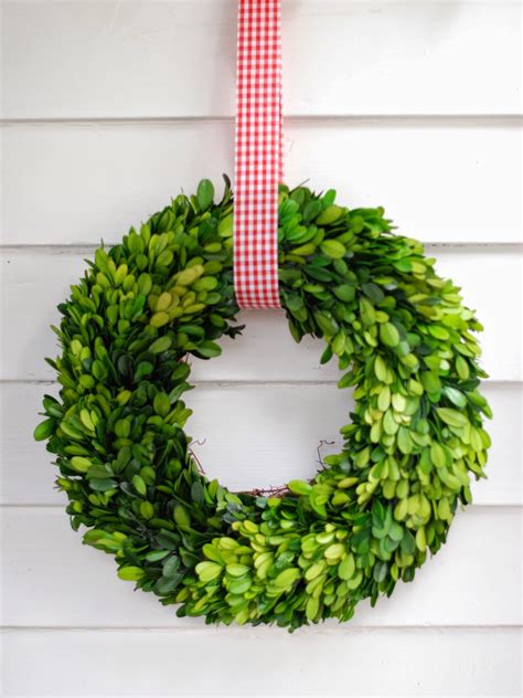 farmhouse musings: Boxwood Wreath: Save 30%