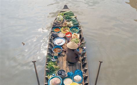 Explore the floating markets of the Mekong Delta | Evaneos