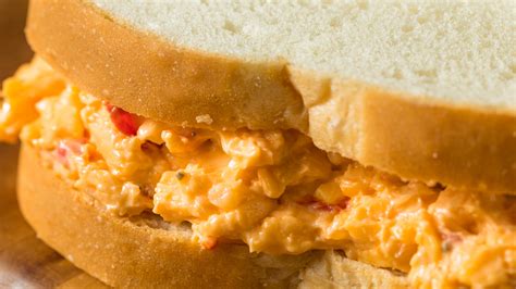 What Is The Famous Pimento Cheese Sandwich Taking Over The Masters?