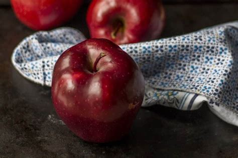 Red Delicious Apples Weren’t Always Horrible - New England