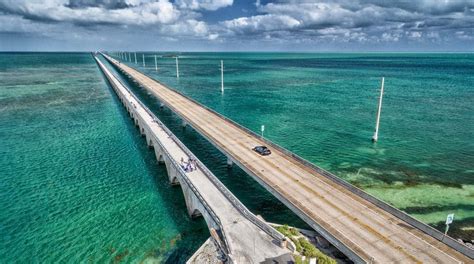 Explore Seven Mile Bridge in Florida Keys - Tour & See Sights