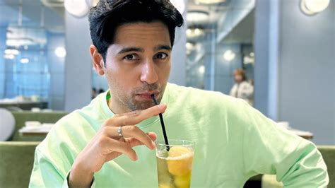 Cheers to Sidharth Malhotra: 5 Cinematic Triumphs that Define the Actor ...