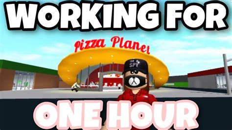 Bloxburg pizza delivery bot