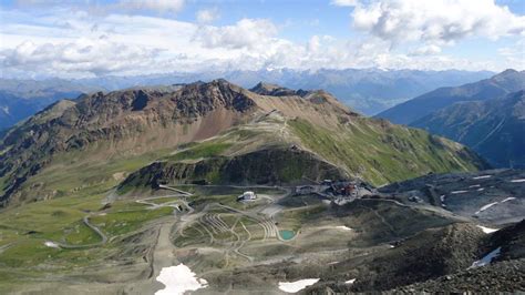 Stelvio Pass - One of the Greatest Roads in the World | Mountains For ...