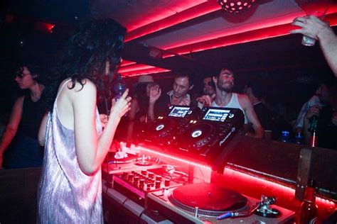 Tel Aviv nightlife - party all night long at these DJ spun clubs