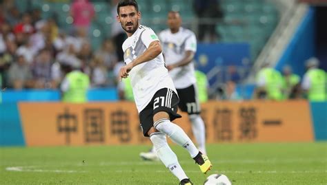 Gundogan scores twice as 10-man Germany ease home