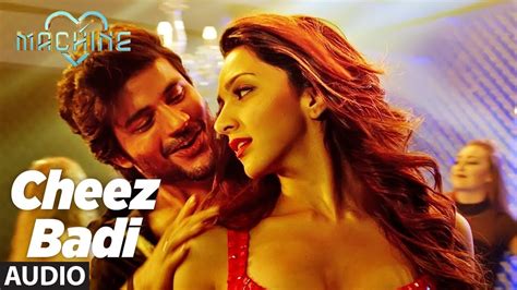 Cheez Badi Full 8D Song | Machine | Badmaash Girl - YouTube