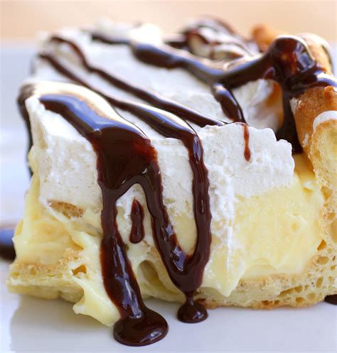 Chocolate Eclair Cake – Eat More Chocolate Eat More Chocolate