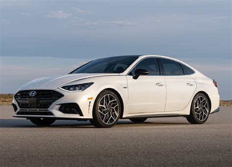 Can the 2021 Hyundai Sonata N Line Out-Race the Acura TLX?