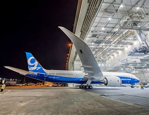 Which Airlines Operate The Boeing 787-9?