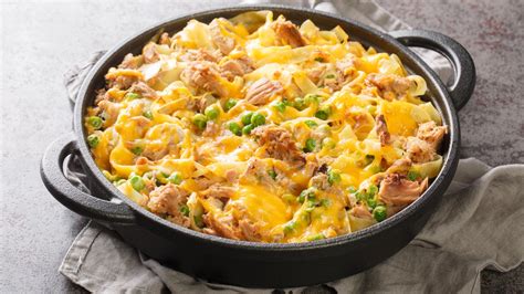 Use Chunk Light Tuna In Your Casserole To Get The Perfect Texture ...