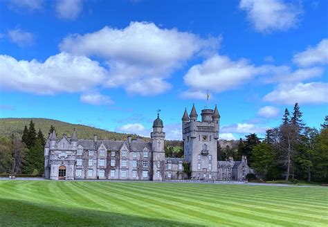 A Short Guide To The 12 Best Scotland Castles | CuddlyNest